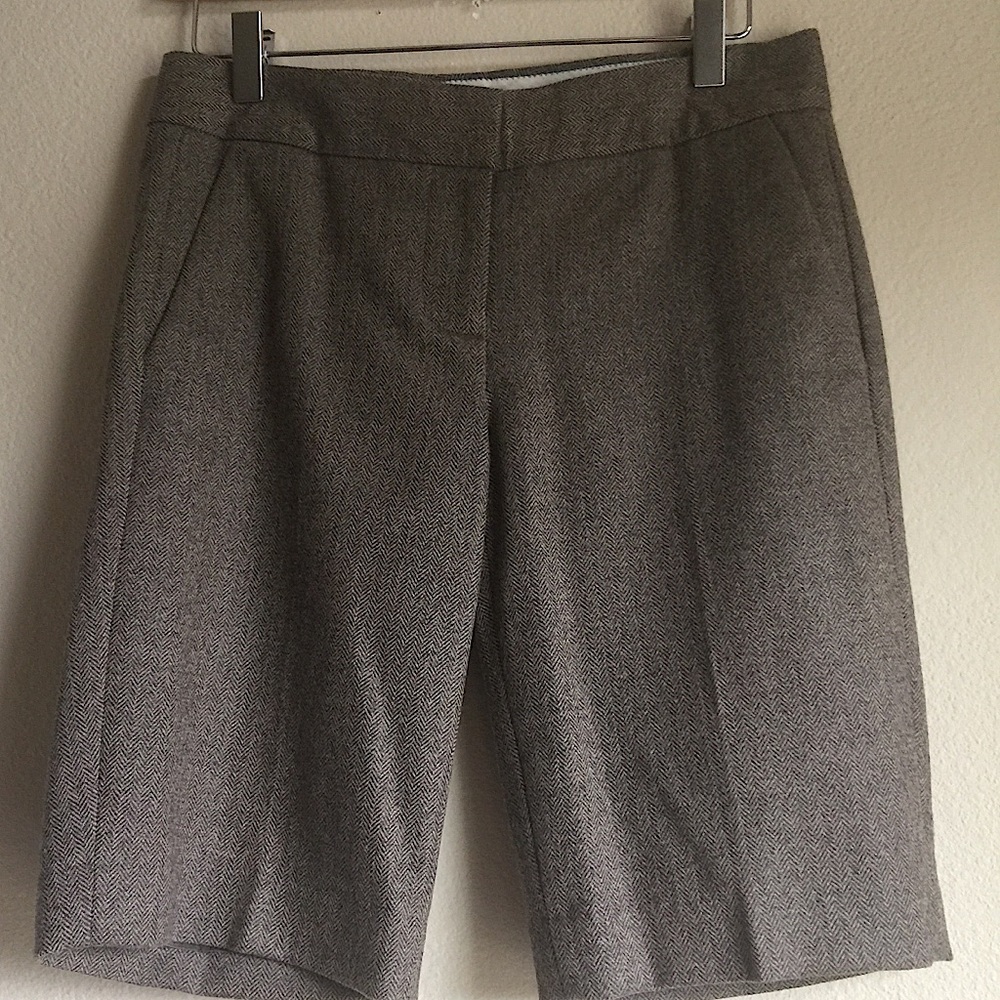 J. CREW 100% WOOL SHORTS LINED